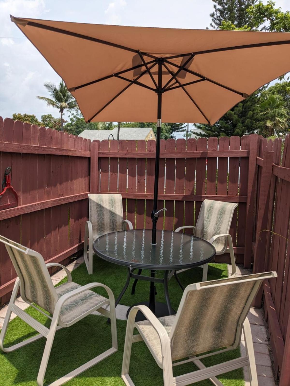 Coastal Breeze - 2Br Apartment West Palm Beach Exterior photo